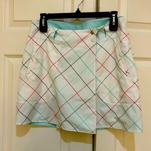 Nike Golf size 4 reversible skirt